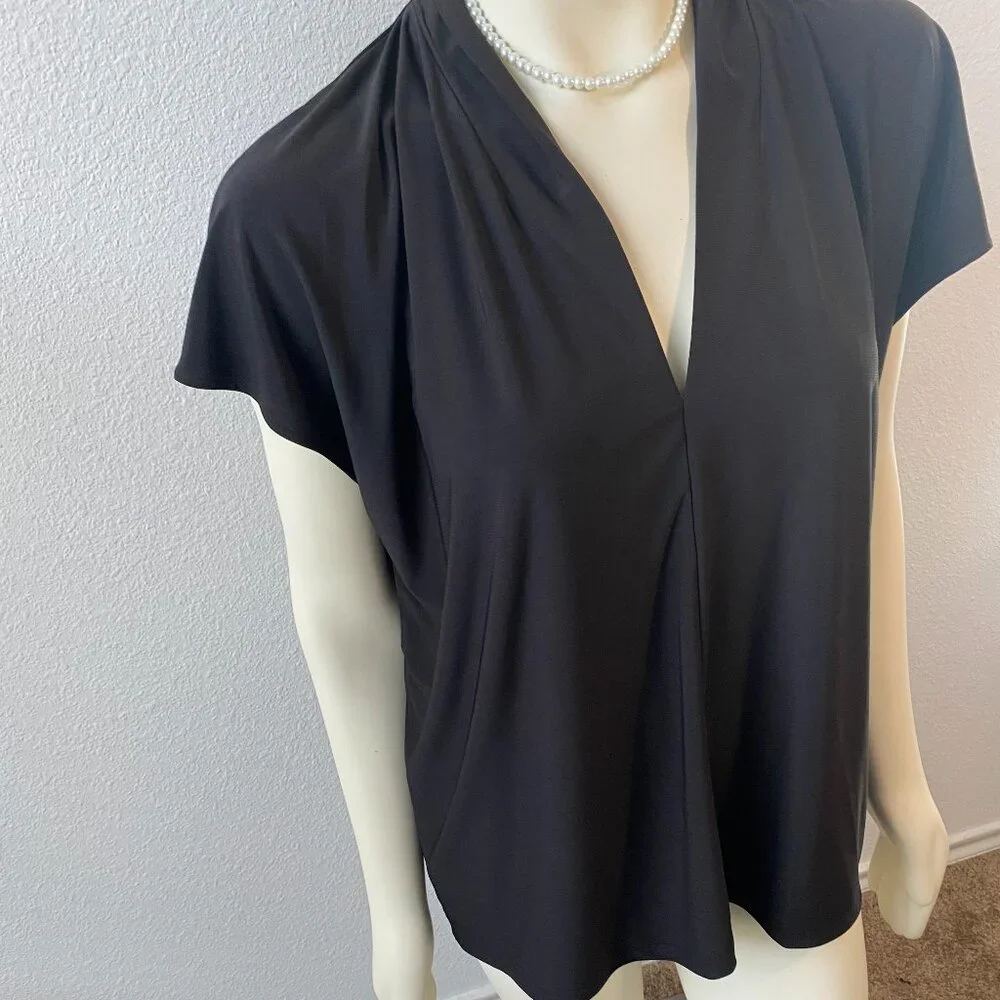 Buffalo David Bitton Women Elevated knit Vneck Black blouse  cap sleeve size XXL - Picture 3 of 6